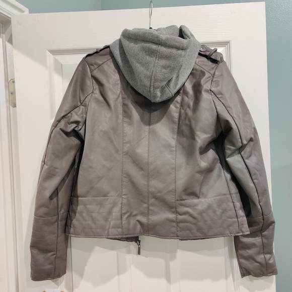 J2 Vegan Leather Jacket - Picture 2 of 3